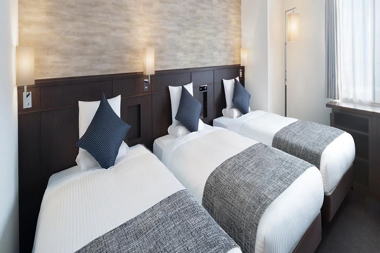 Art Hotel Nippori Lungwood Tokio 4*,